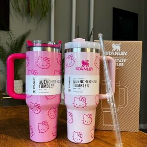 40 Oz Hello kitty Quencher